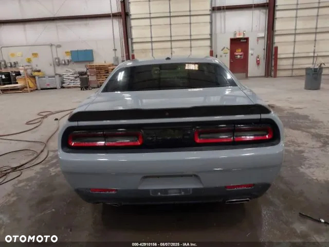 Dodge Challenger 3.6 GT AWD - 11
