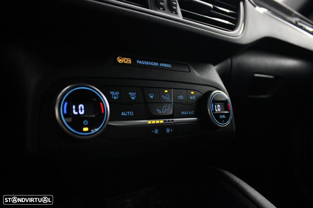 Ford Kuga 1.5 EcoBoost ST-Line - 17