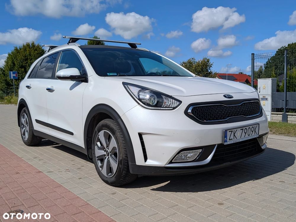 Kia Niro 1.6 GDI Hybrid L - 6