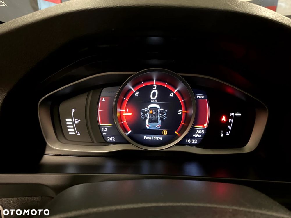 Volvo S60 D4 Geartronic RDesign - 19
