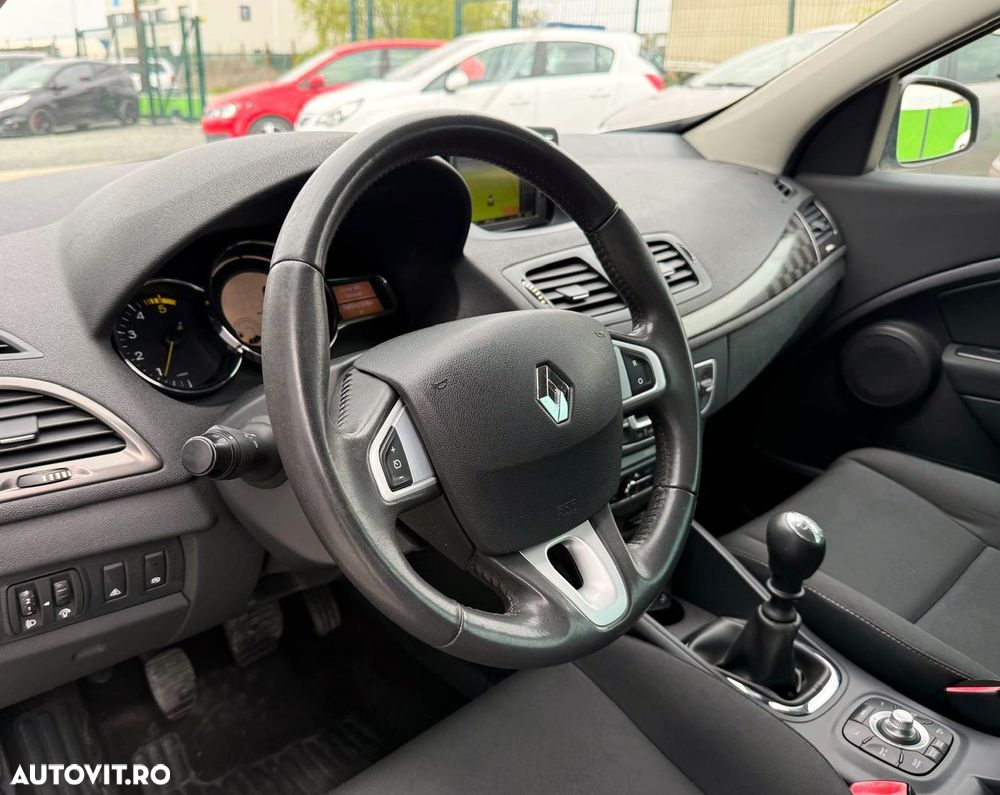 Renault Megane ENERGY dCi 110 Start & Stop Dynamique - 16