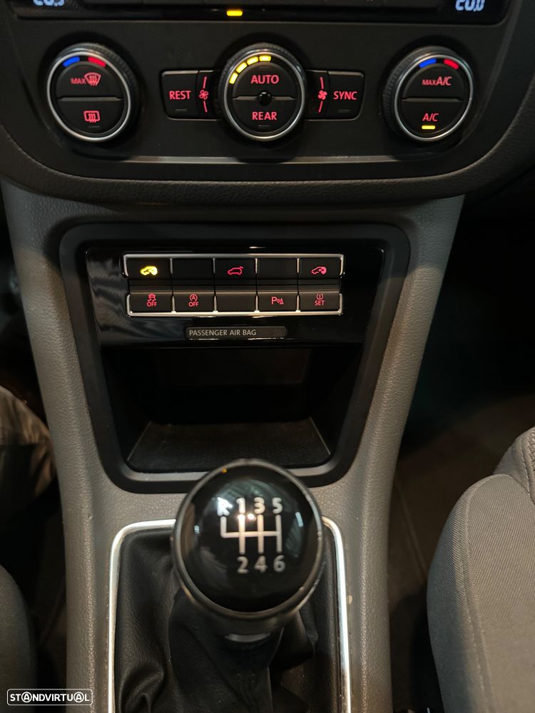 VW Sharan 2.0 TDI Blue Confortline - 16
