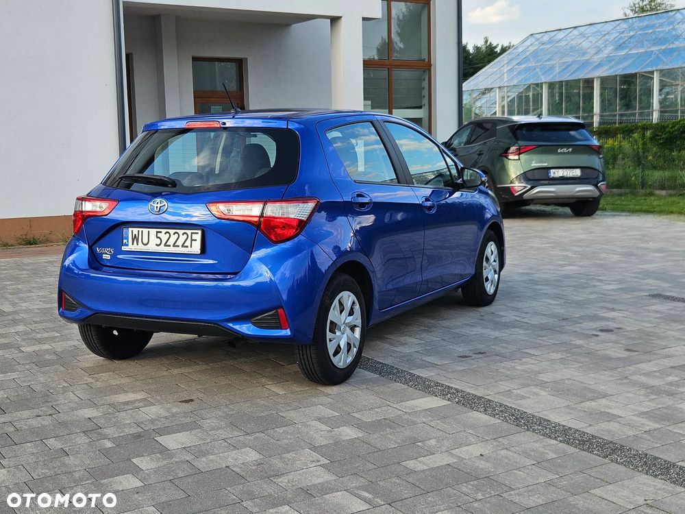 Toyota Yaris 1.5 Premium - 4