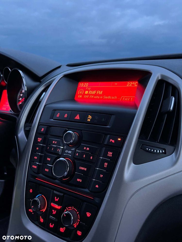 Opel Astra 1.4 Turbo - 16