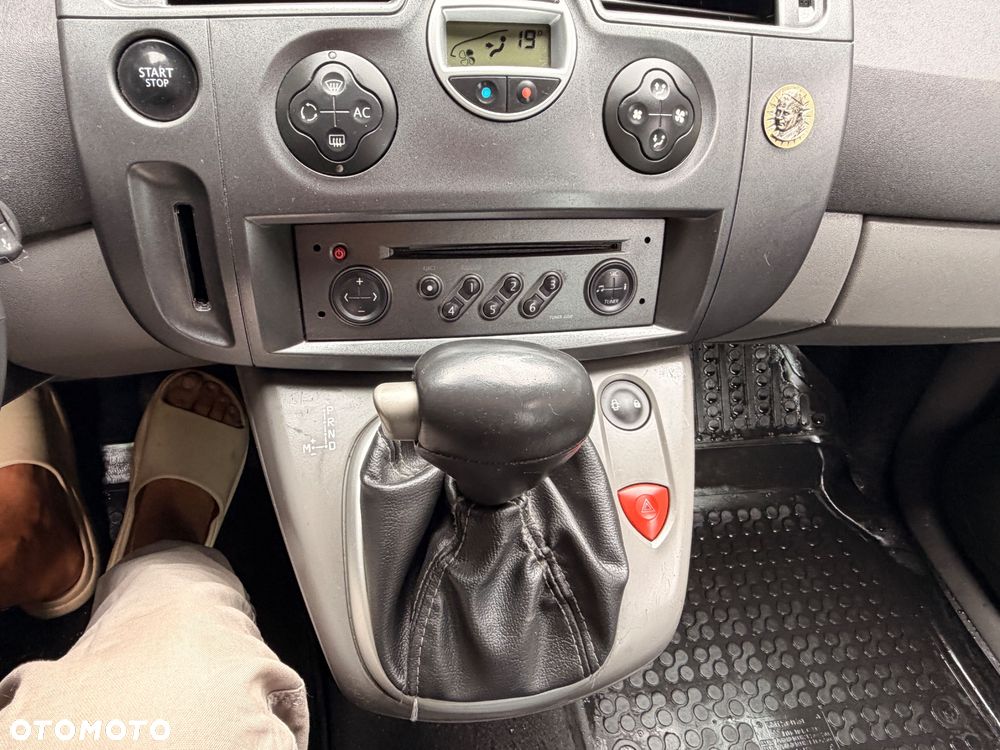 Renault Scenic - 22