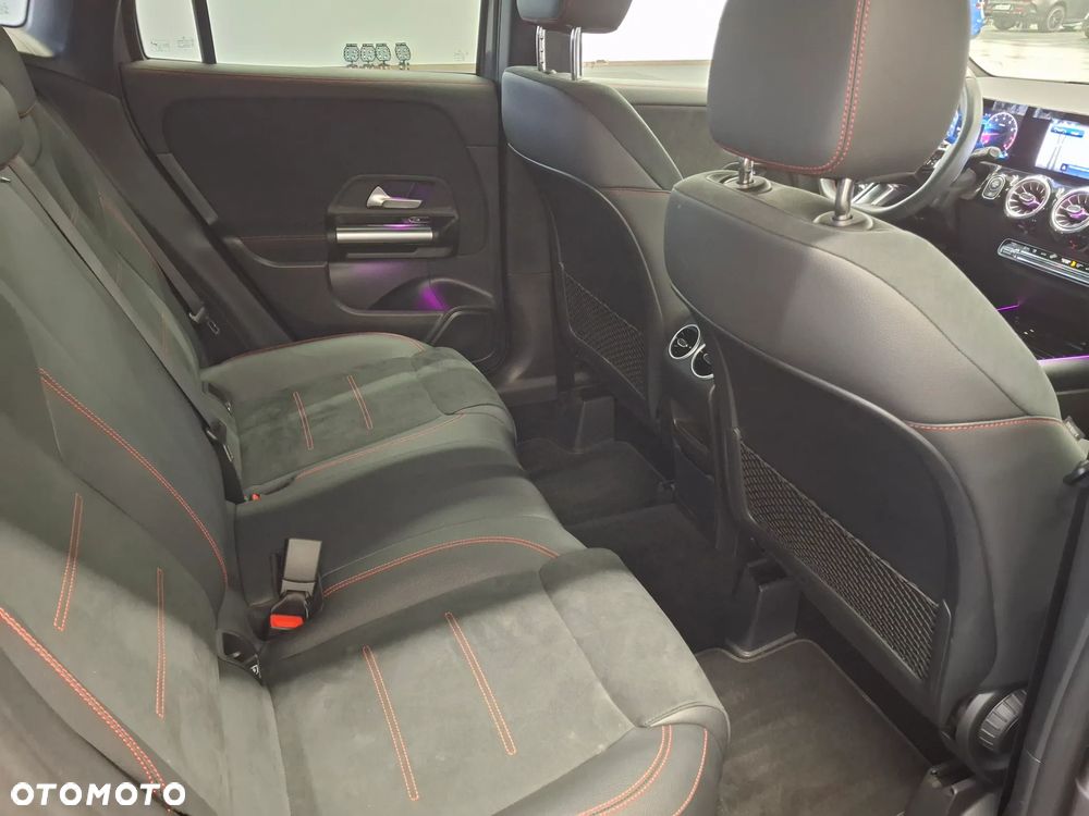 Mercedes-Benz GLA 200 mHEV AMG Line 7G-DCT - 26
