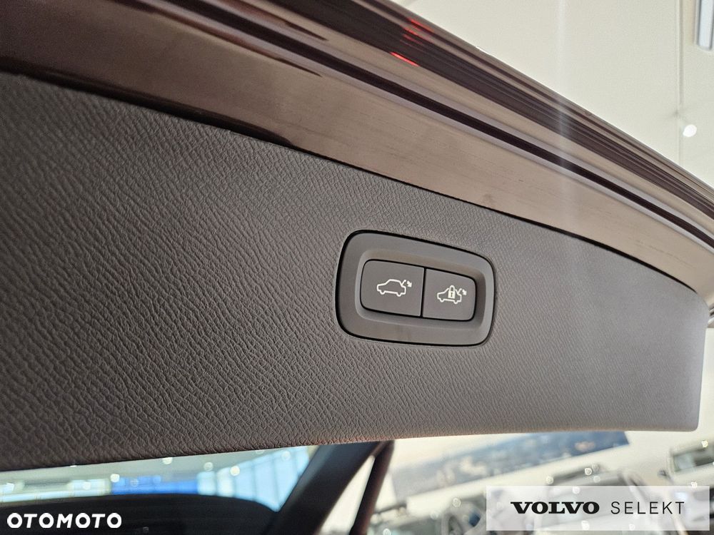 Volvo XC 90 - 33