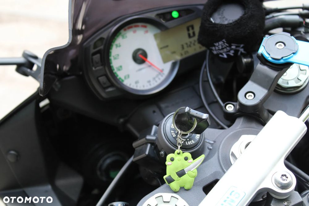 Kawasaki ZXR - 30