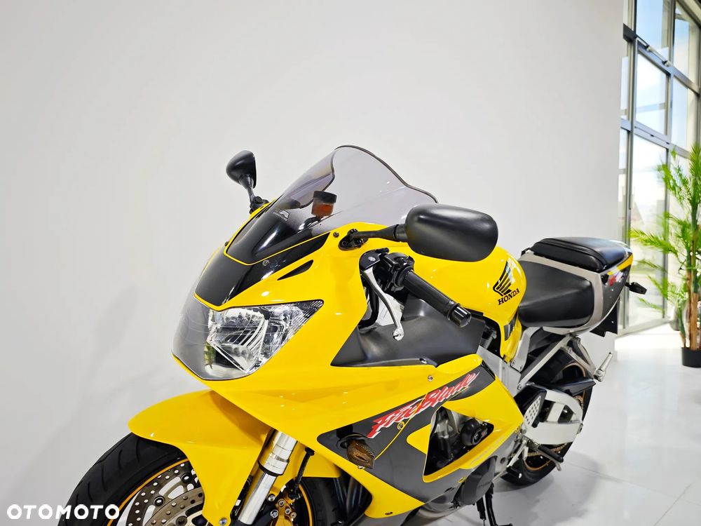 Honda CBR - 17