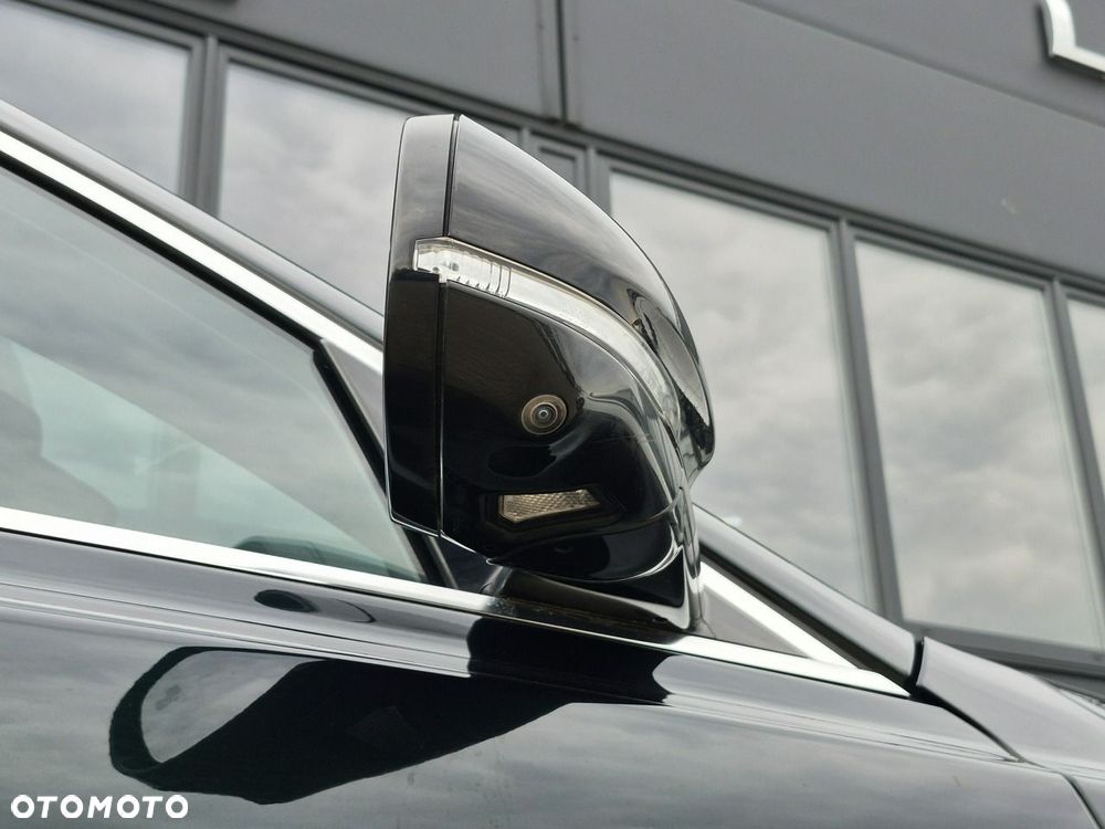 Jaguar XF - 14
