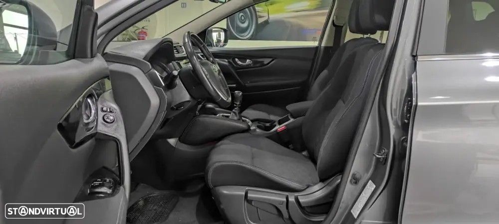 Nissan Qashqai 1.5 dCi Tekna - 17