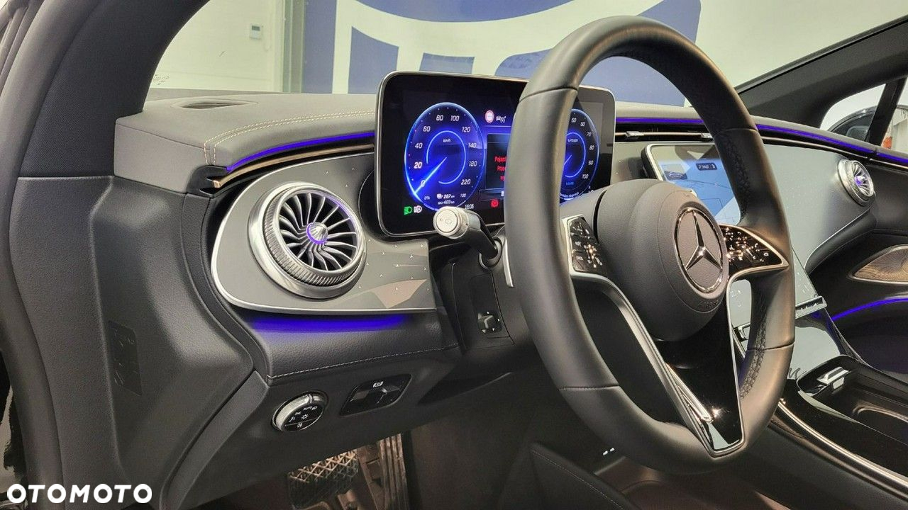 Mercedes-Benz EQS - 12
