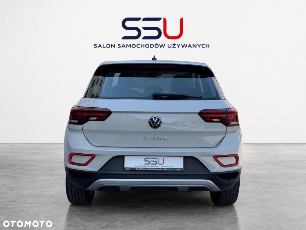 Volkswagen T-Roc - 13