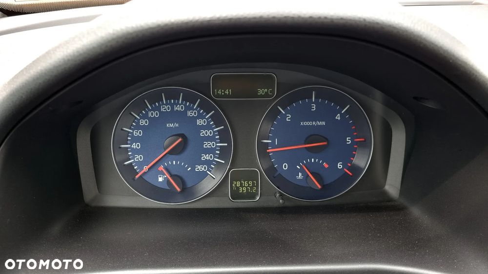 Volvo S40 D4 R-Design - 28