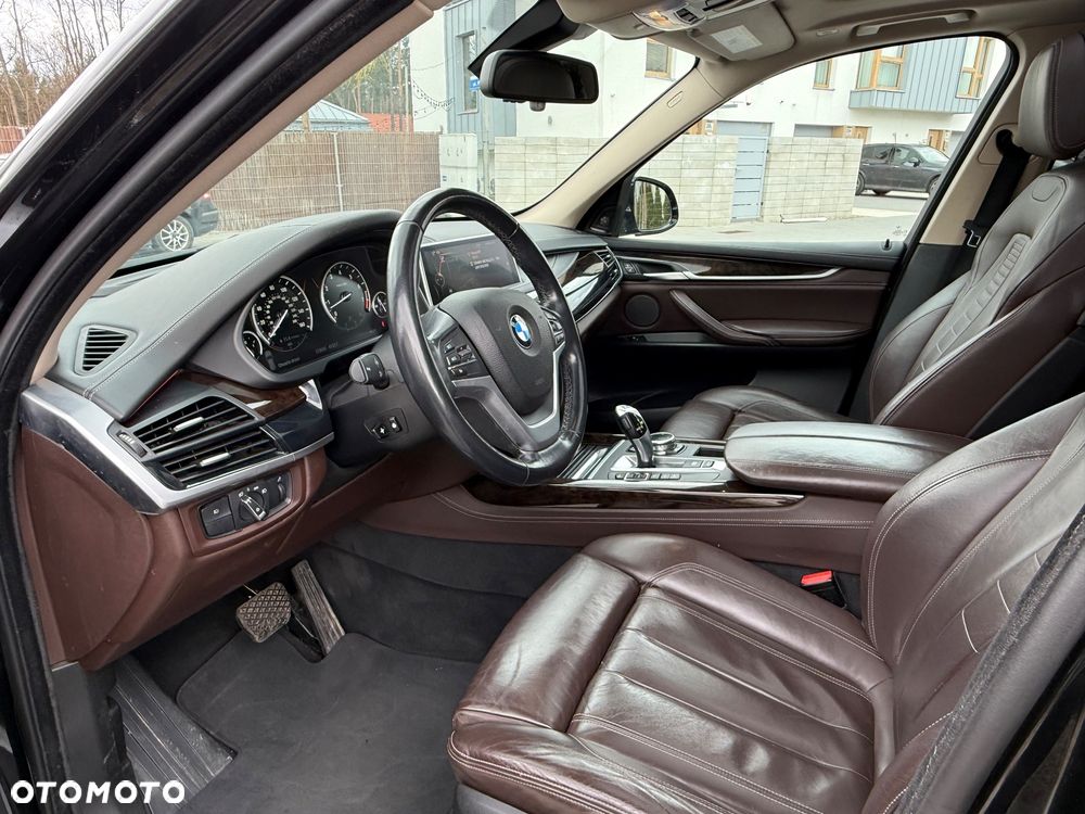 BMW X5 xDrive35i - 30