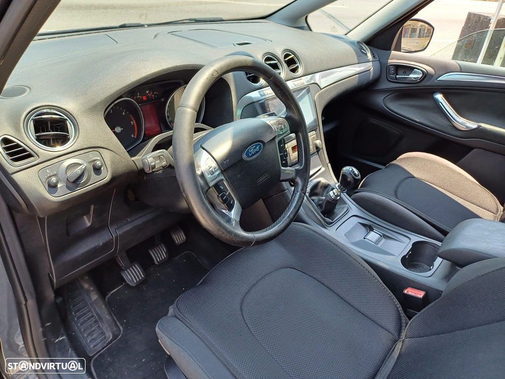 Ford S-Max 1.8 TDCi Titanium 7L - 11