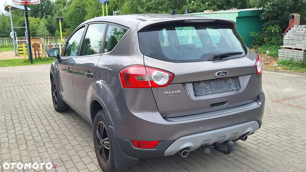 Ford Kuga 2.0 TDCi Titanium - 10