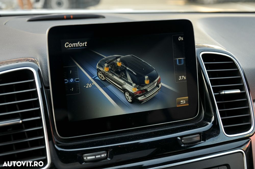 Mercedes-Benz GLE 250 d 4MATIC 9G-TRONIC AMG Line - 13