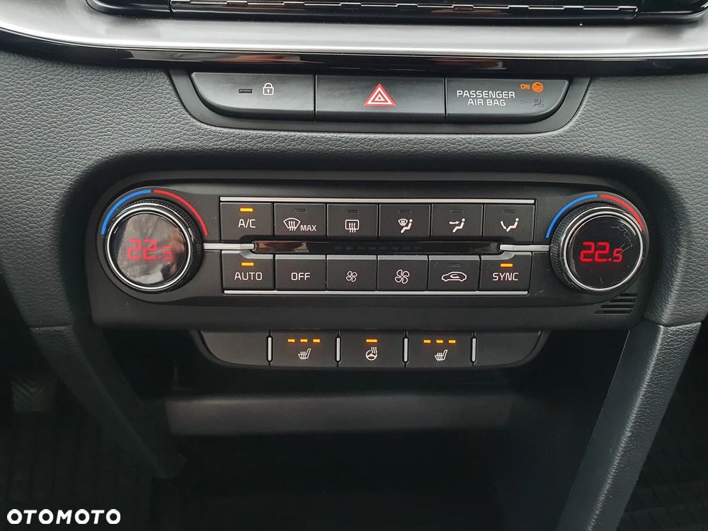Kia Ceed 1.5 T-GDI Tribute - 38