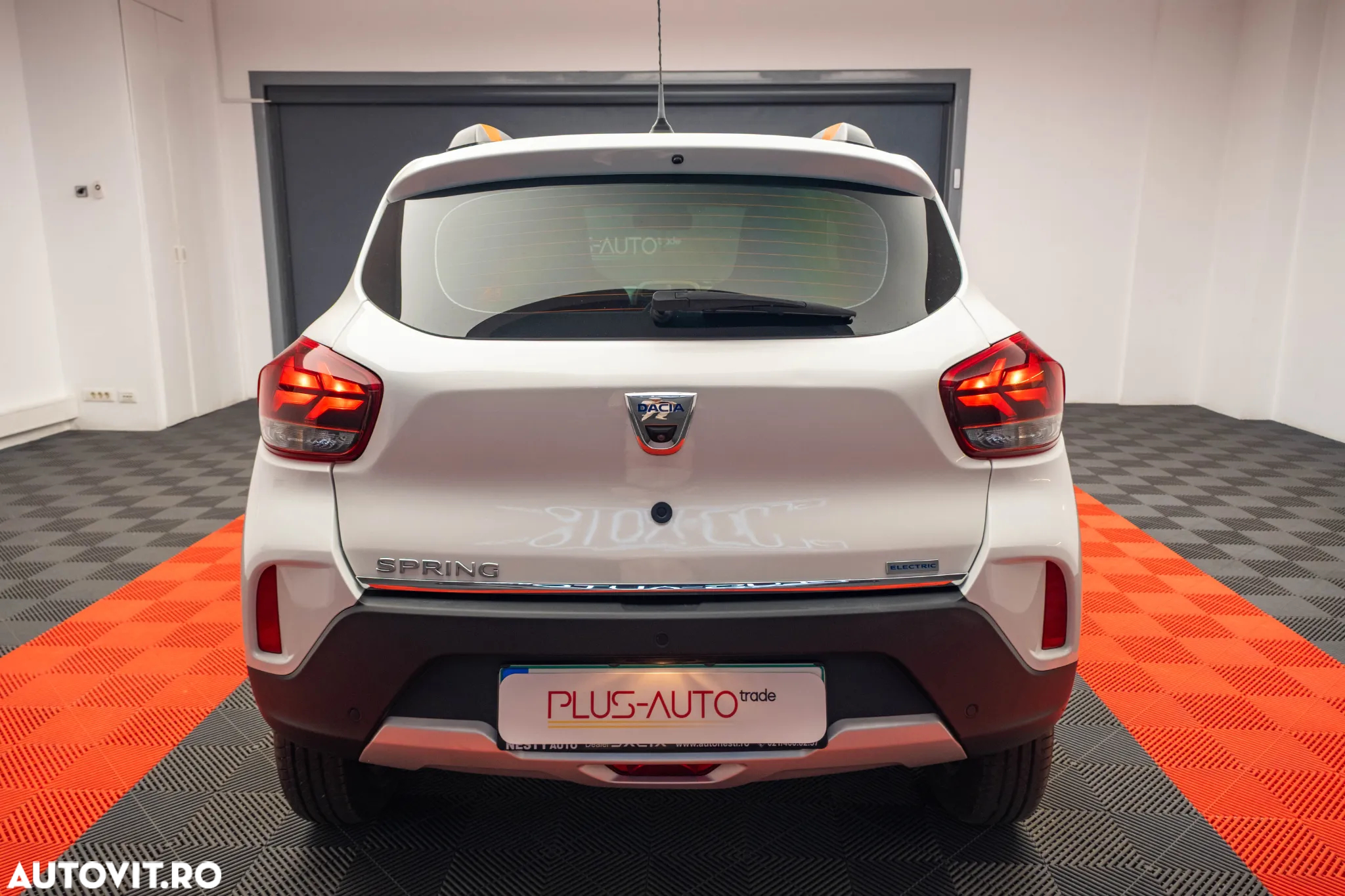 Dacia Spring Cargo Electric 45 (33kW) - 6