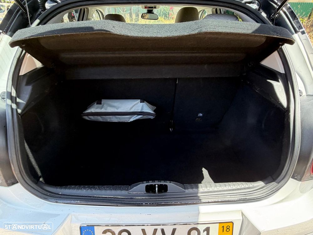 Citroën C3 1.2 PureTech Shine - 15