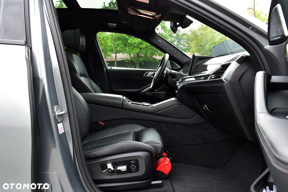 BMW X6 - 11