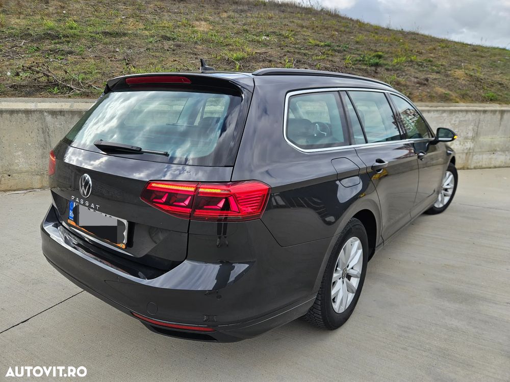 Volkswagen Passat Variant 2.0 TDI DSG Comfortline - 3
