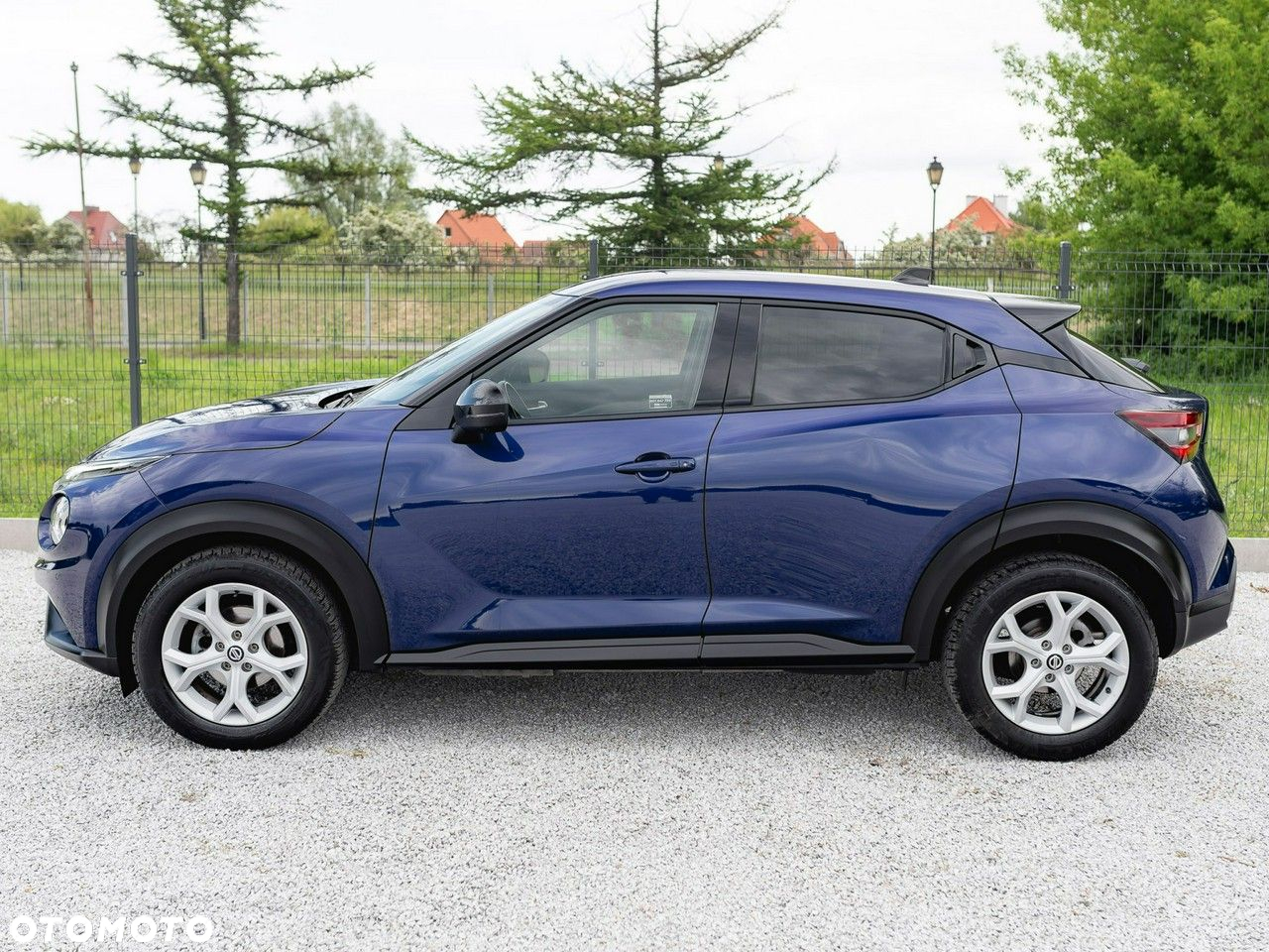 Nissan Juke 1.0 DIG-T N-Connecta - 10