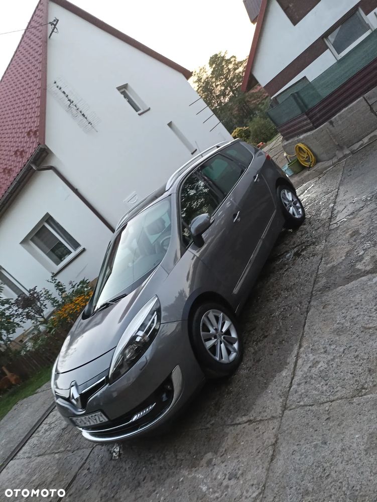Renault Scenic 1.6dCi Energy Bose Edition - 4