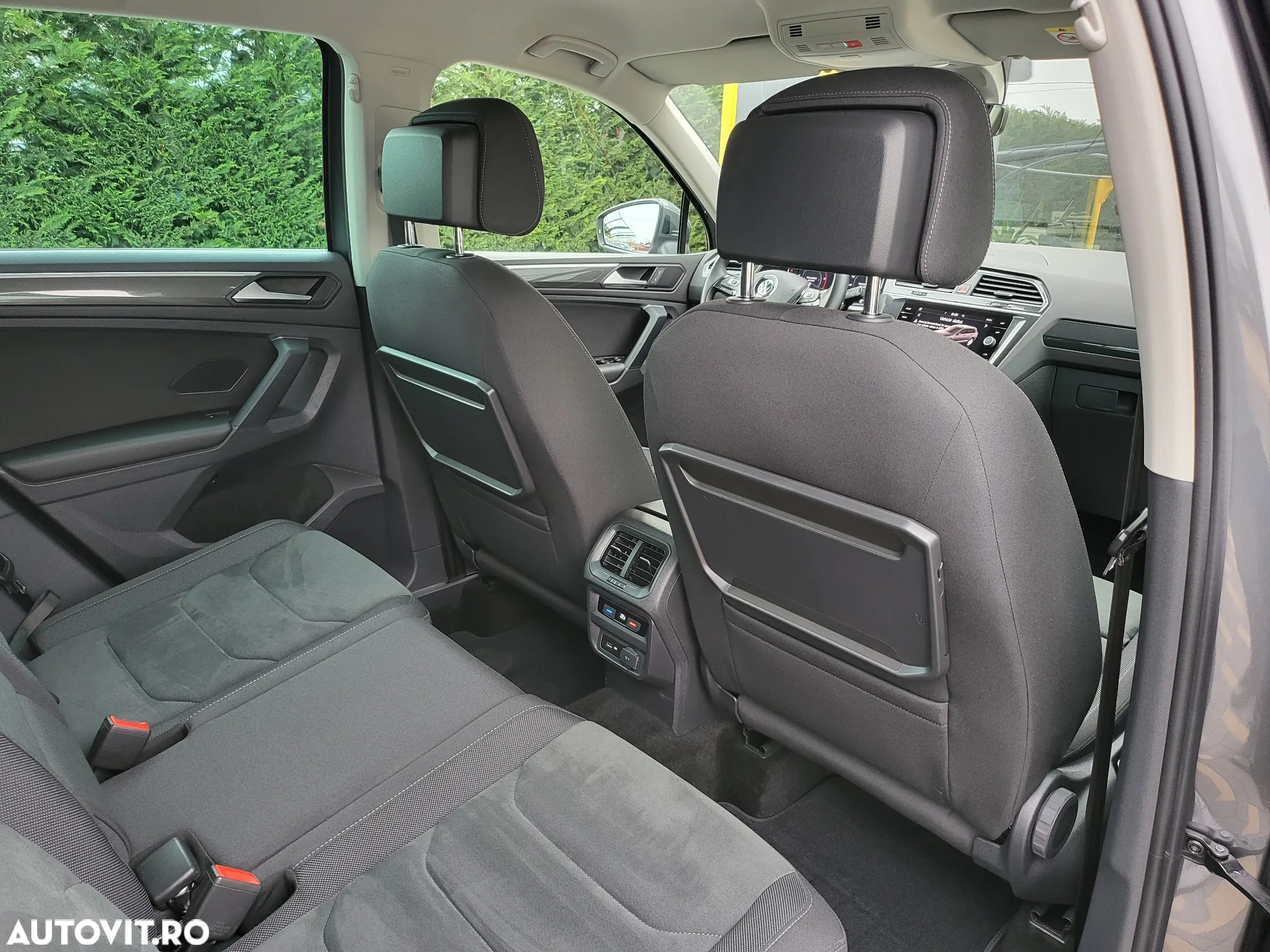 Volkswagen Tiguan 2.0 TDI DSG Elegance - 15