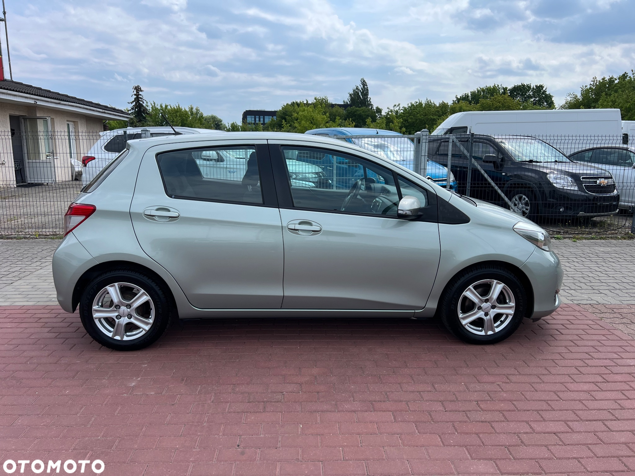 Toyota Yaris 1.33 Dynamic - 5
