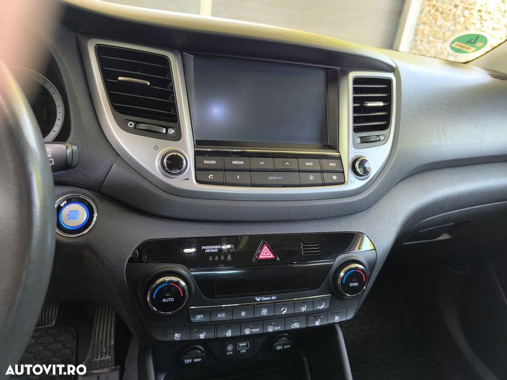 Hyundai Tucson 2.0 CRDI 4WD Automatik Premium - 7