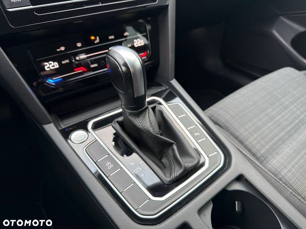 Volkswagen Passat 1.5 TSI EVO Business DSG - 17