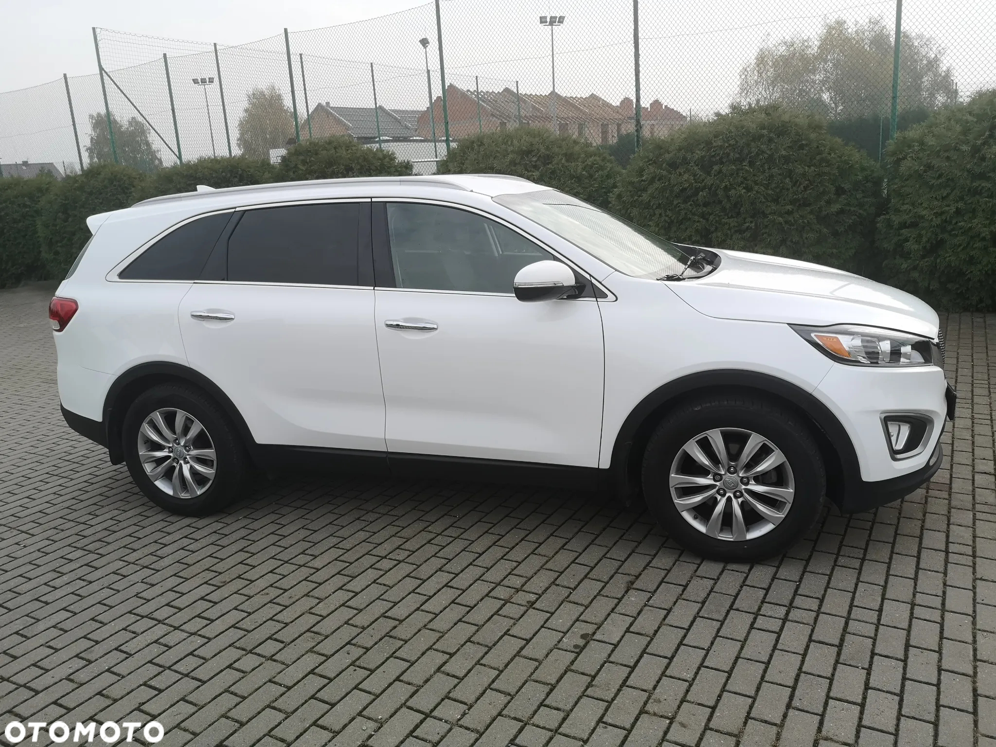 Kia Sorento - 10