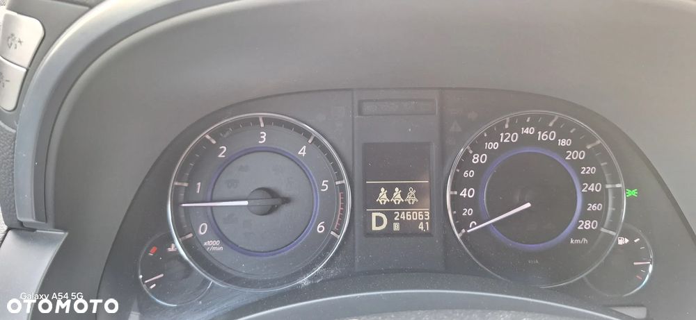 Infiniti FX FX30d S - 13