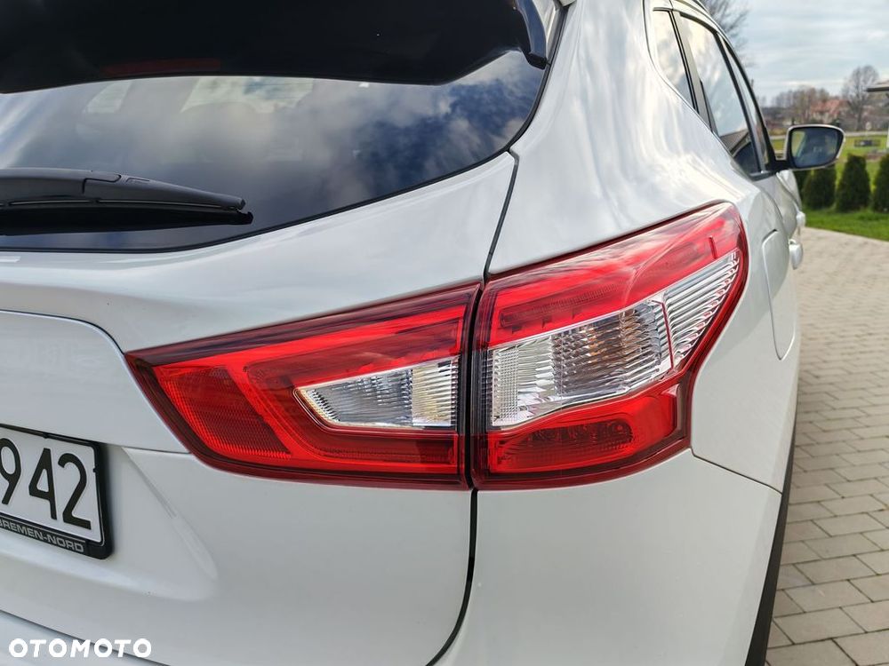 Nissan Qashqai 1.5 dCi DPF 360 - 11