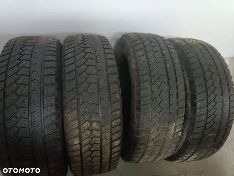 Opona Mirage MR-W562 - 225/60R17 - 2