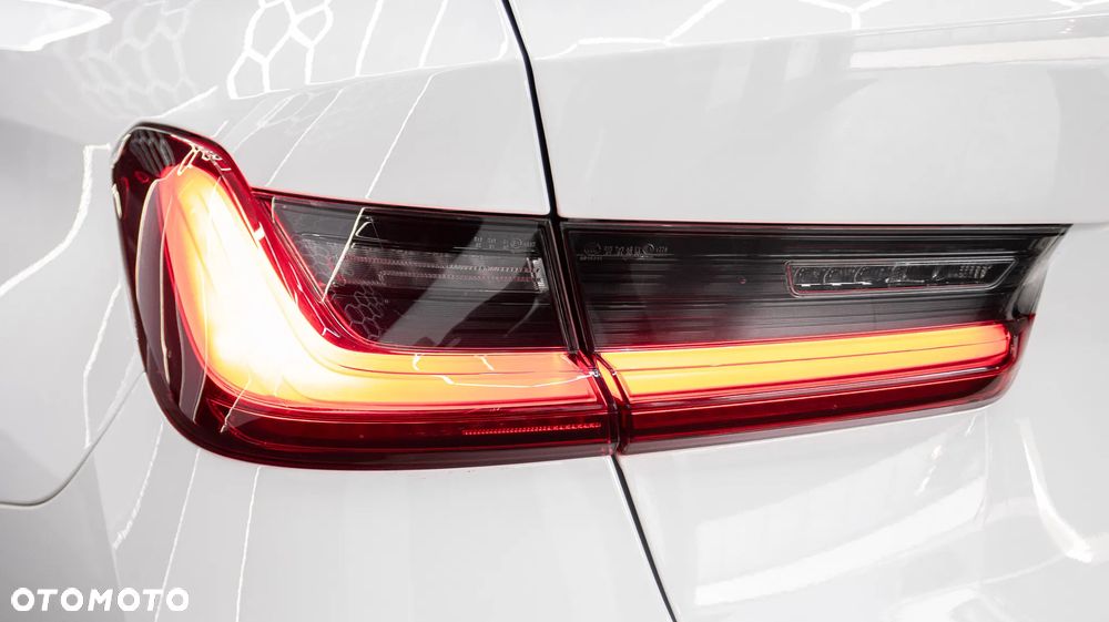 BMW Seria 3 318i Advantage sport - 12