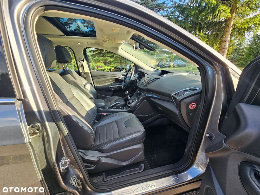 Ford Kuga 2.0 TDCi 4x4 Titanium - 5
