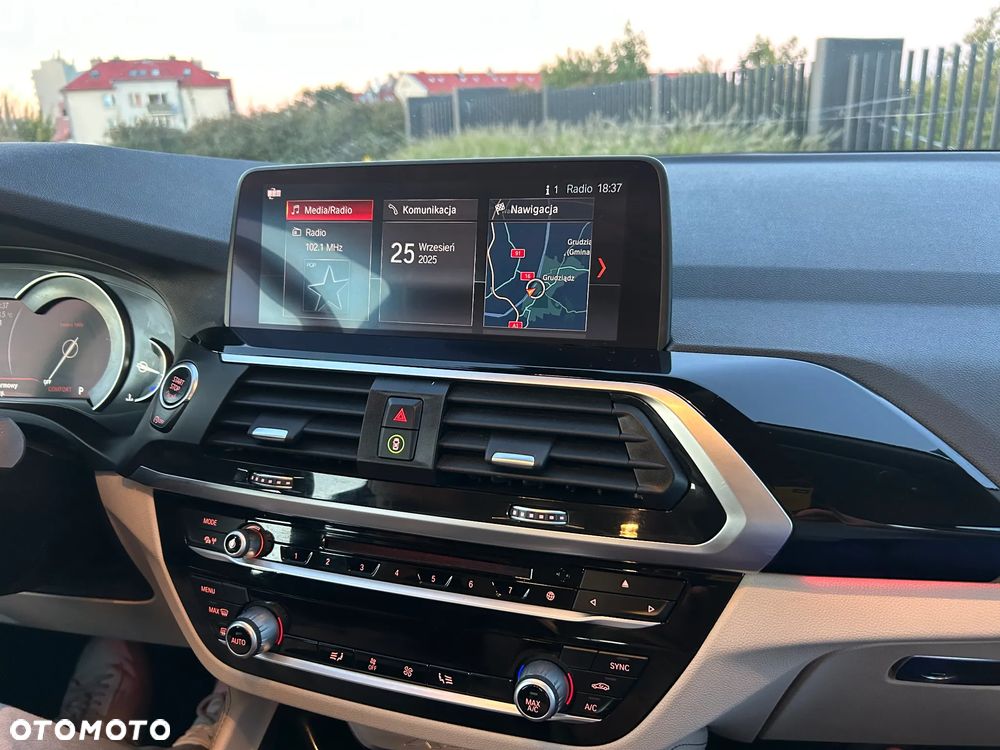 BMW X4 - 25
