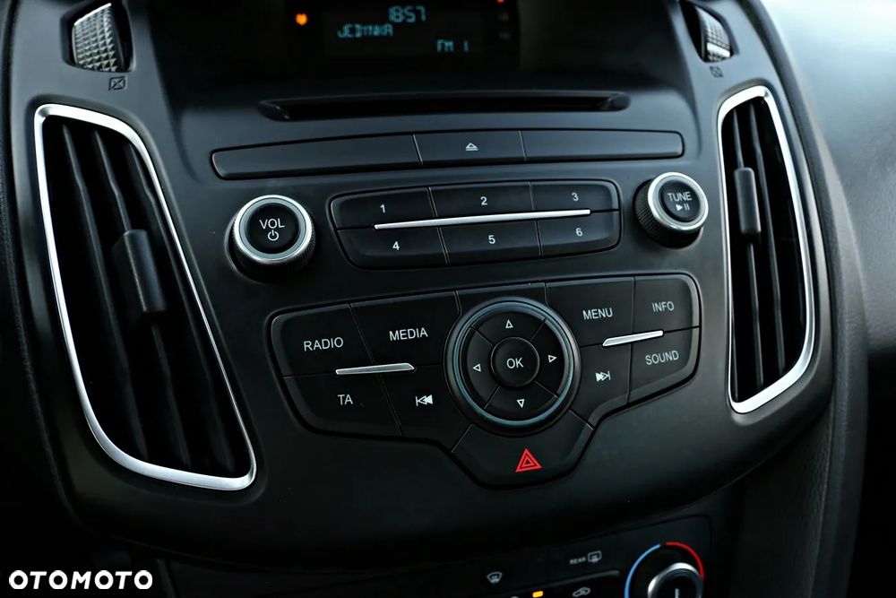 Ford Focus - 29