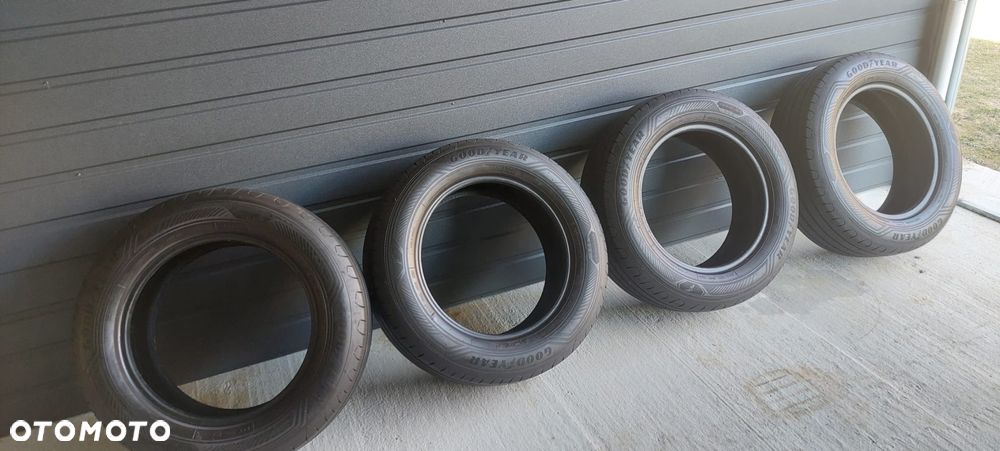 Opony Goodyear 225/65 R17 - 1