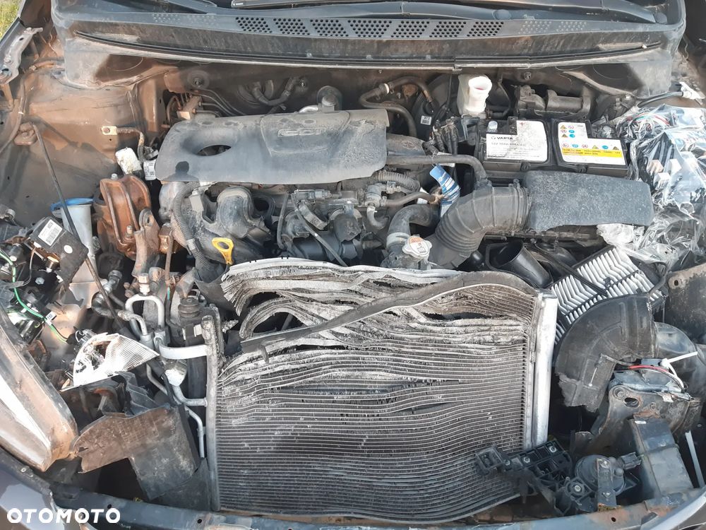 Kia Ceed 1.6 GDI Dream Team Edition - 10