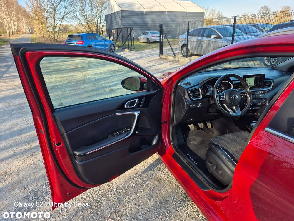 Kia Ceed 1.6 CRDi Platinum Edition - 12