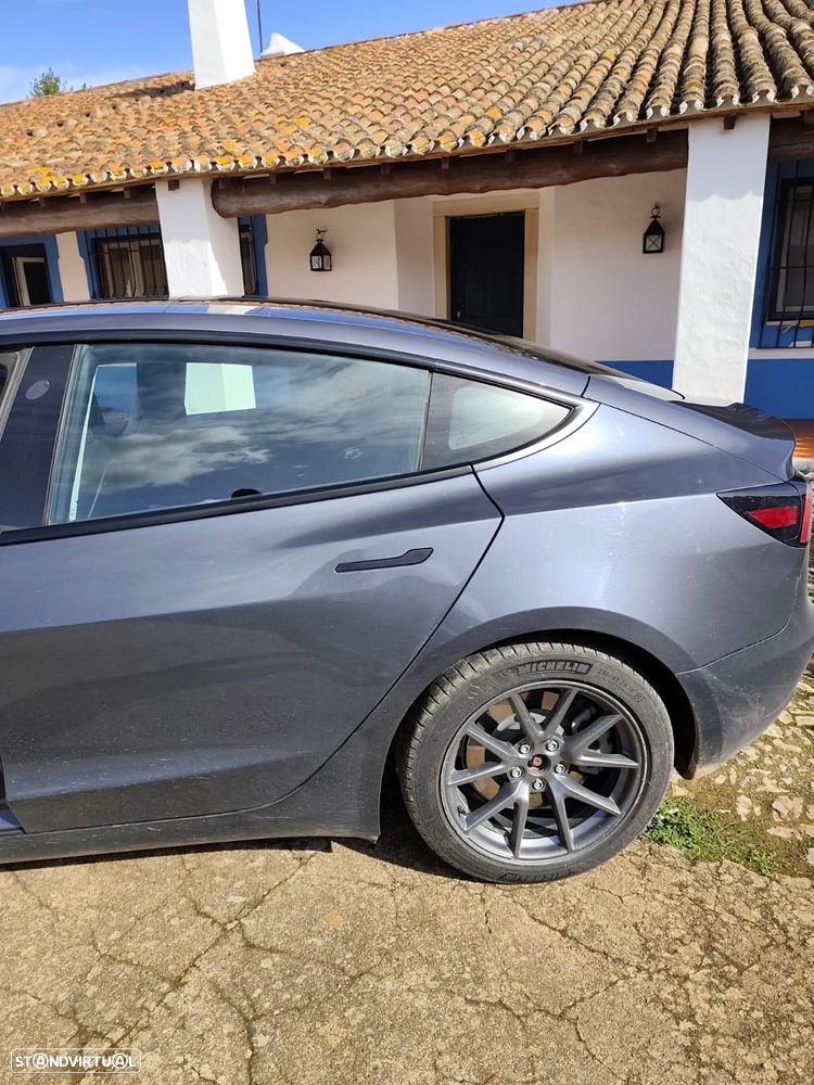 Tesla Model 3 Tração Traseira - 2