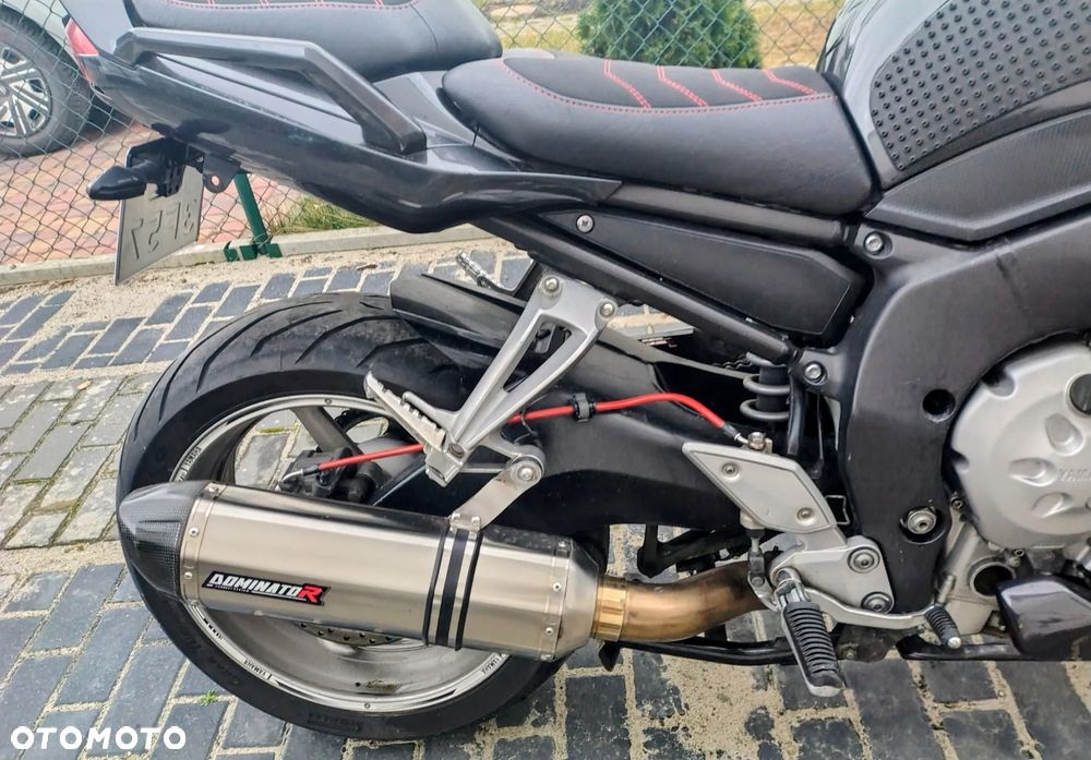 Yamaha FZ - 7