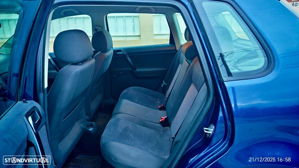 VW Polo 1.4 TDi Trendline - 8