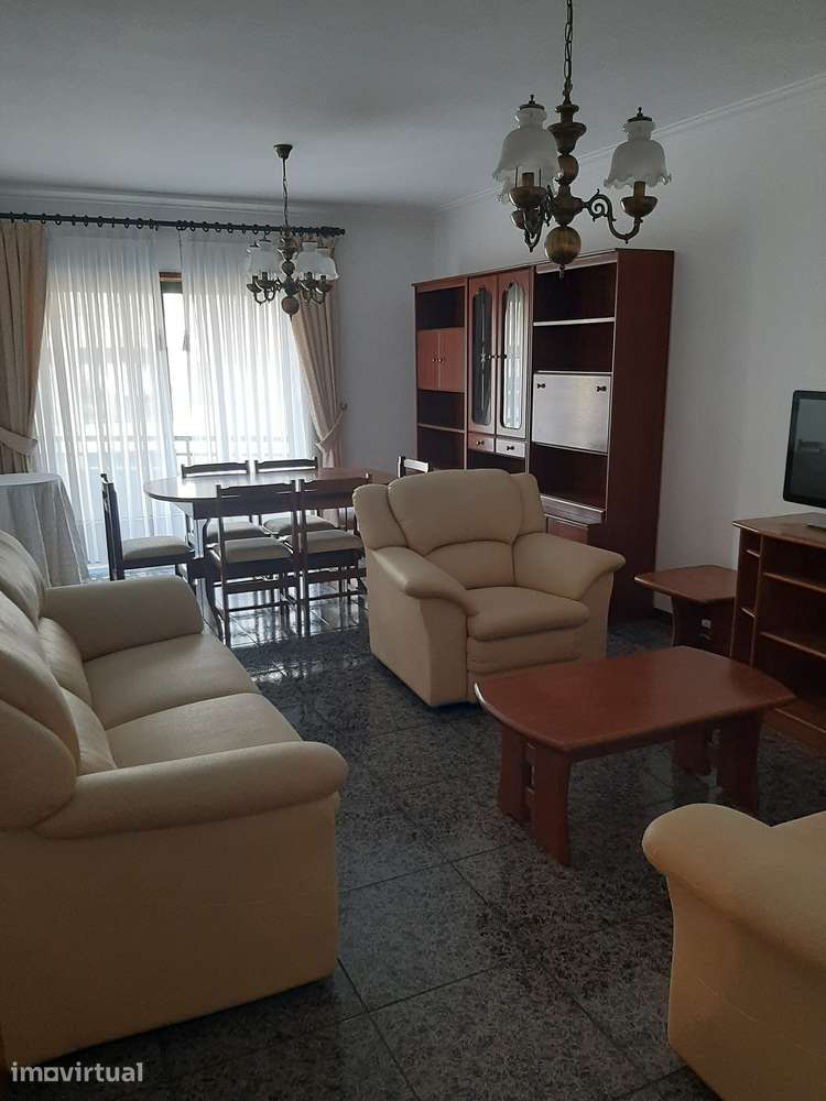 Gaia - Quarto para menina perto do Arrábida Shopping - Grande imagem: 3/9