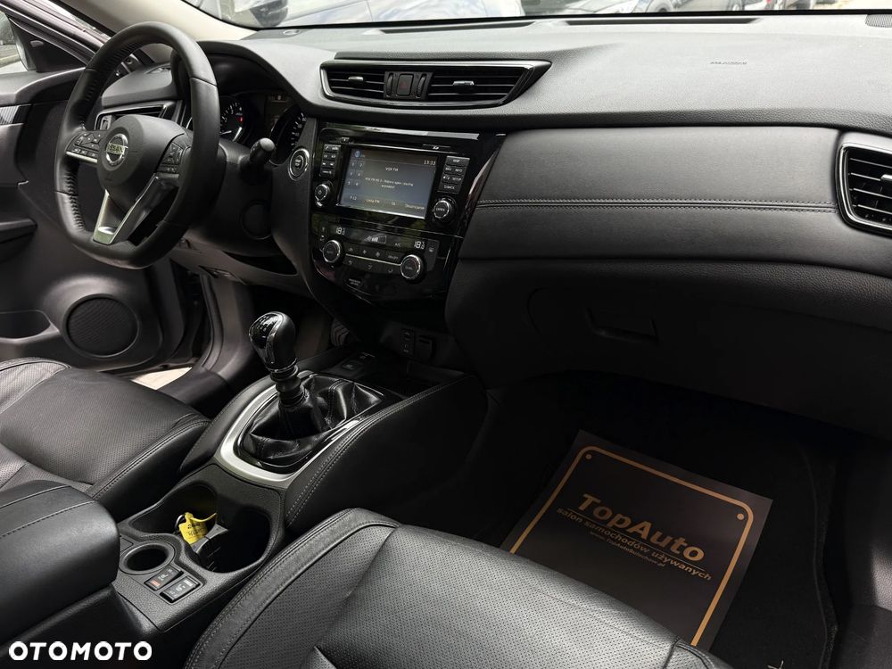 Nissan X-Trail 1.6 DIG-T Tekna - 17