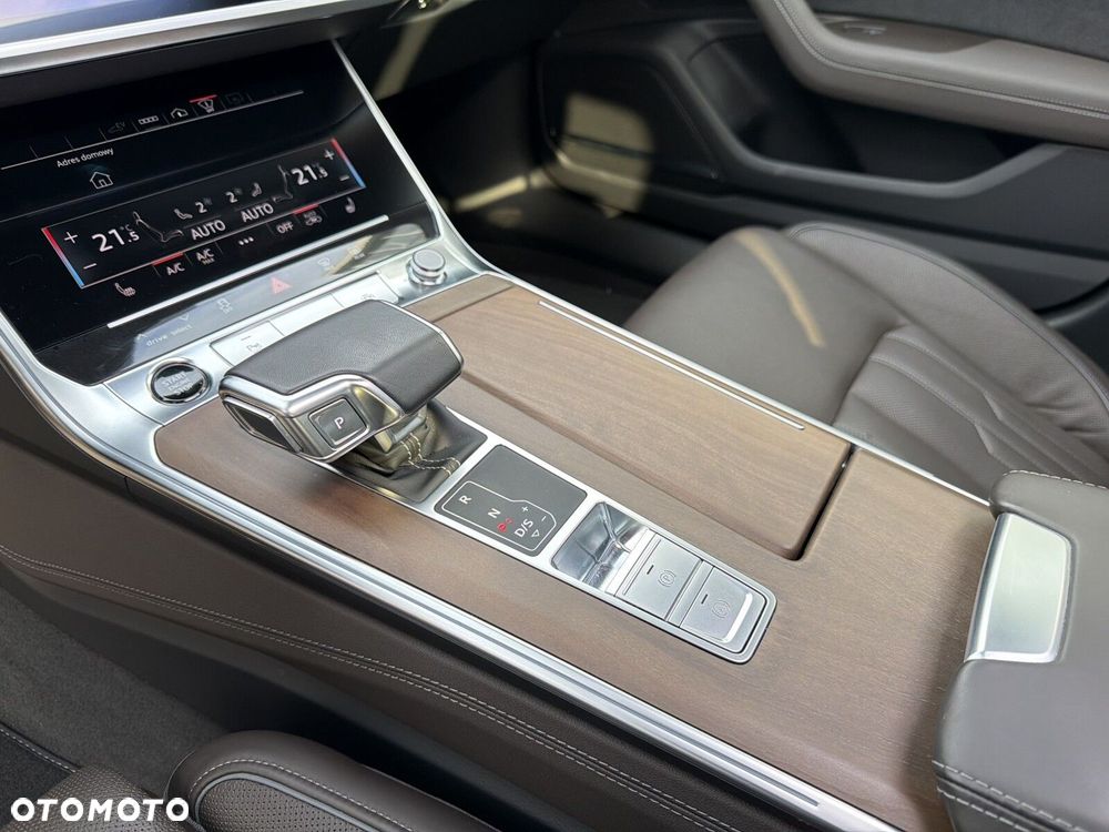 Audi A6 Avant - 22